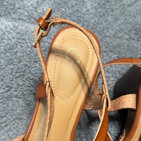 Brown Strappy Women's Heels - Picture 9 of 10